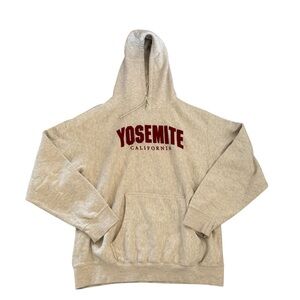 Yosemite California Hoodie
Light Heather Gray with Maroon Sz XL